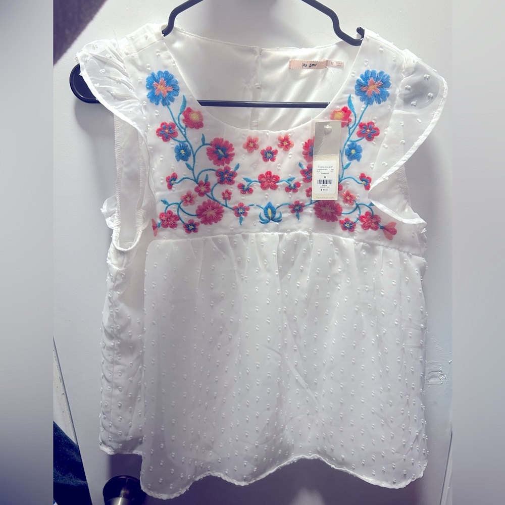 Medium Francesca’s blouse